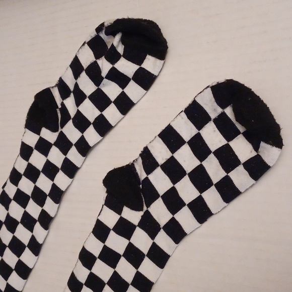 $4 Add-on Really Long Checkered Socks - Kid Size (1 Pair) - Picture 4 of 5